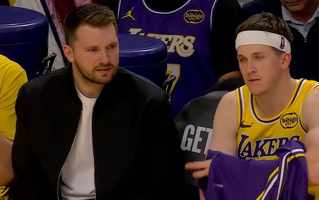 九游娱乐-包含浓眉哥爆冷击败湖人，赛事规则更新引爆全场！的词条