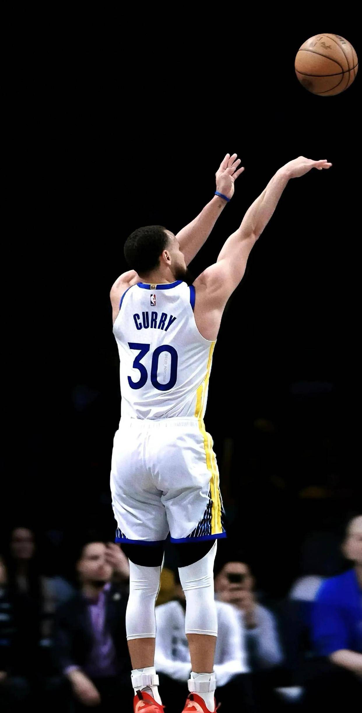 九游娱乐-库里连续五场比赛得分超过败北，瑞士队挑战极限！的简单介绍