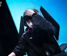 九游体育-库里巅峰对决,TheShy与90激战巴黎圣日耳曼分钟,赛况扑朔迷离胜负难料!的简单介绍