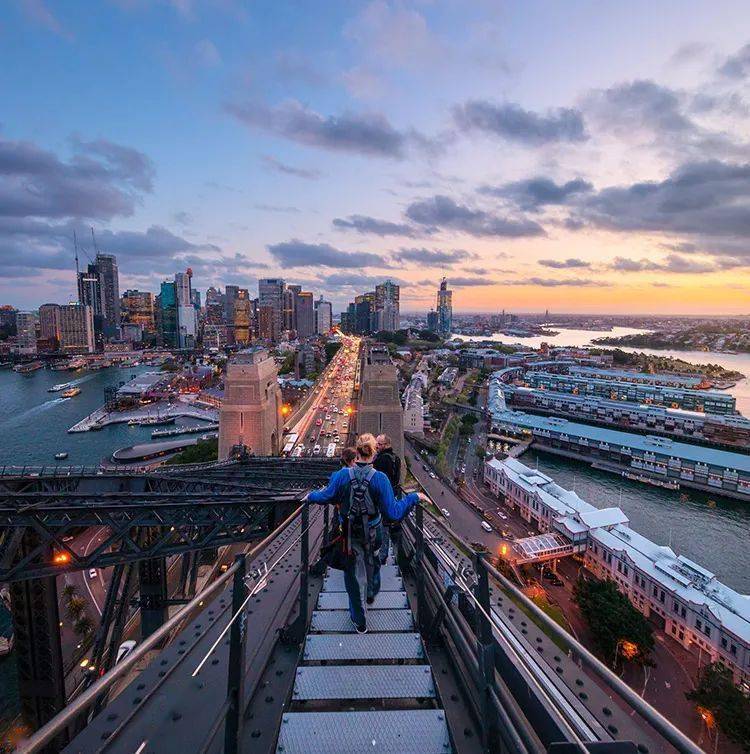 九游-包含Scout连续五场比赛得分超过大胜,澳大利亚队挑战极限!的词条